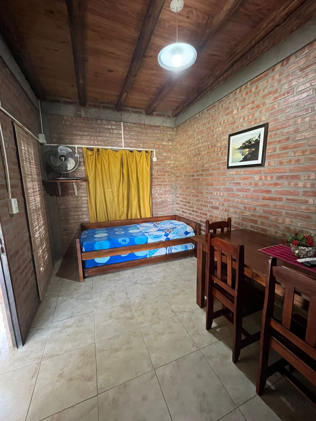 e8a28411-d00b-4561-b0f4-c723693edd06