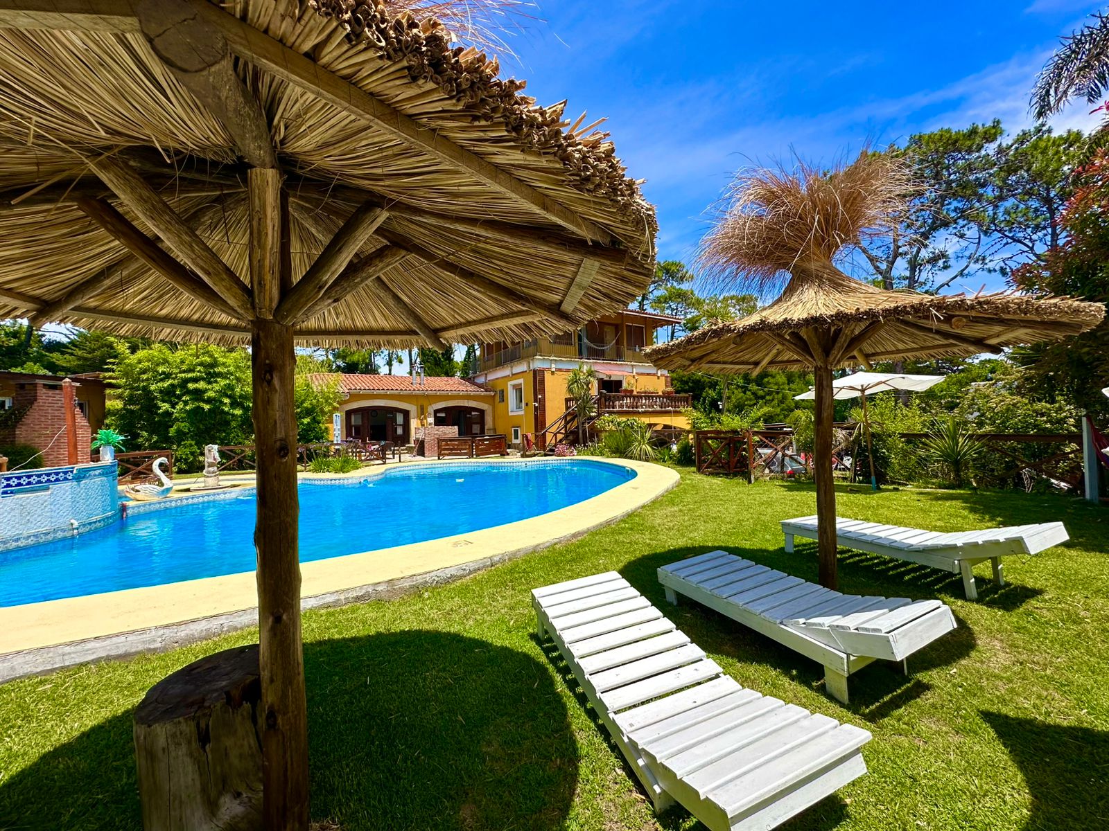 VILLA GESELL FERIADOS