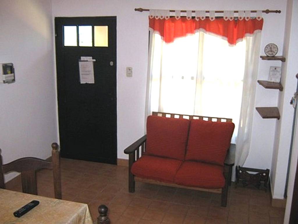 COLON CABAÑAS